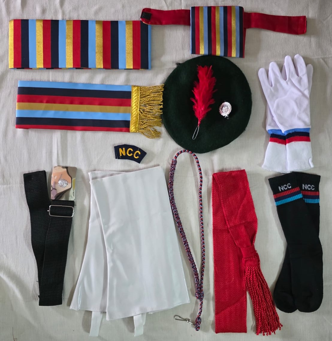College ceremonial set — Air wing